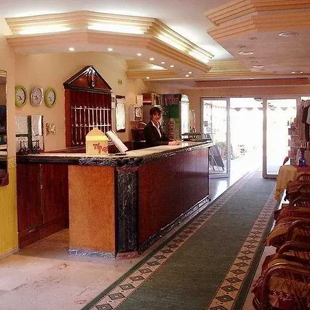 Hotel Mango 3*